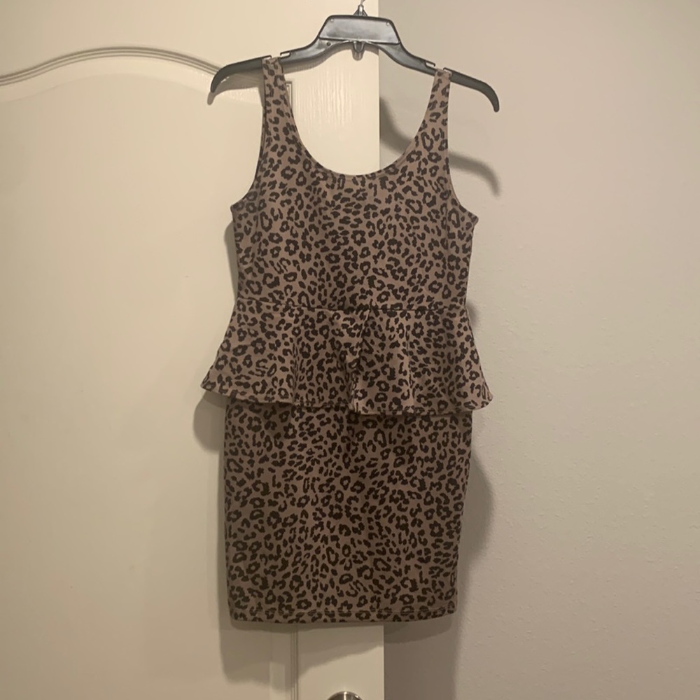 Cheetah dress - One size fits all, fits like medium/large
